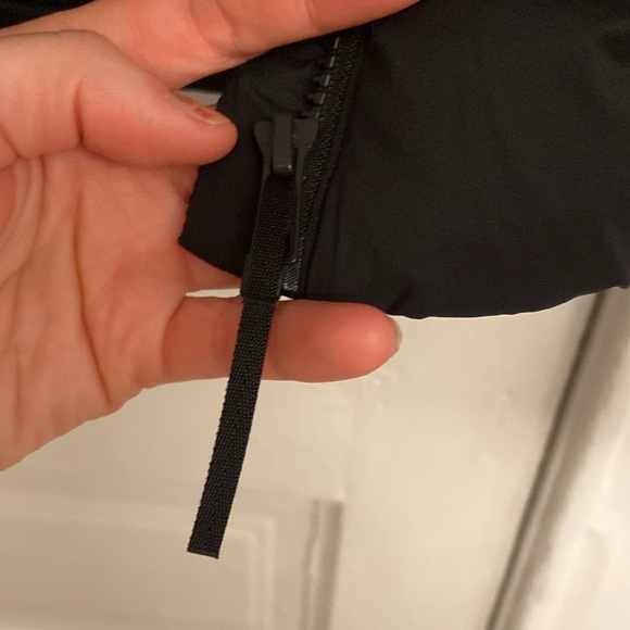 NWT arcteryx puffer - Picture 11 of 13